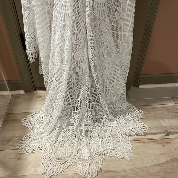 BHLDN odalis gown - Picture 14 of 16